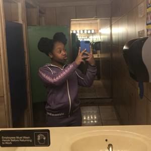 Meet your Posher, Destiny